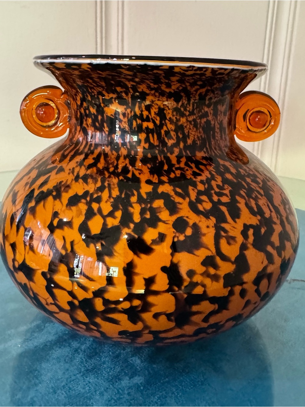 Vintage 1980s Hand Blown Leopard Tortoise Art Glass Vase With Curled Handles